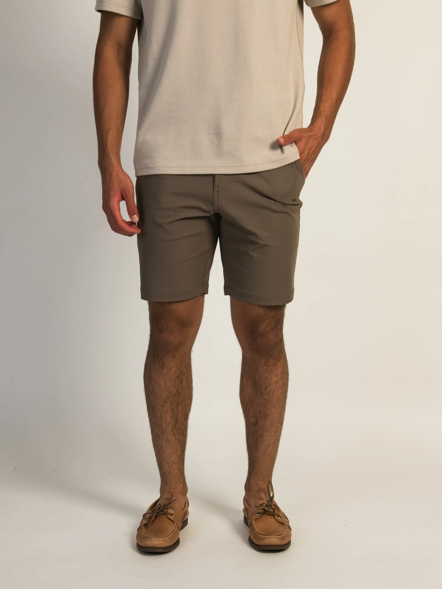 KOLBY 9in STRETCH SHORT - TIEDE